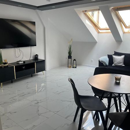 Apartament Mazurski Sen 吉日茨科 外观 照片